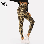 legging de yoga léopard modele de profil 600x600px